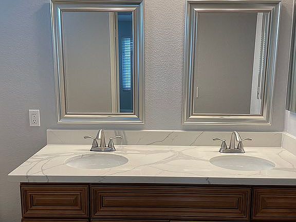 3rd image of 16298 Yorba Linda Ln