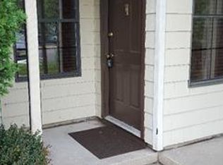 1807 Woodbridge Comns Way, Iselin, NJ 08830