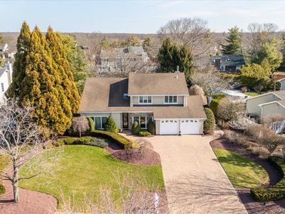 18 Chardonnay Road, Commack, NY, 11725