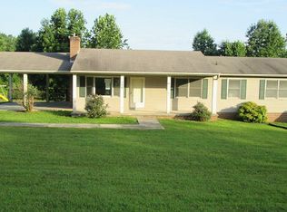 324 Yates Farm Rd, Ringgold, VA 24586