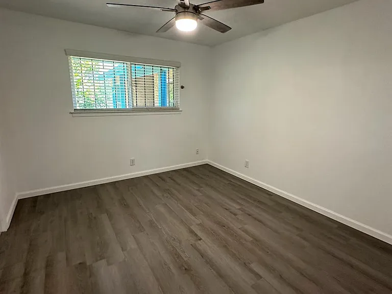 1415 E Rialto Ave #104 — Photo 11