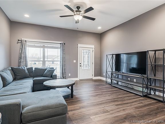 3rd image of 6254 Kamer Court