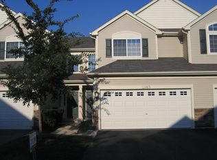 2165 Gallant Fox Cir, Montgomery, IL 60538