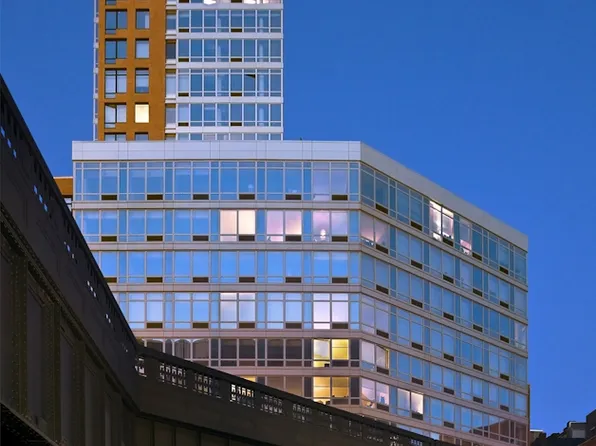 450 West 17th Street image 16 of 19