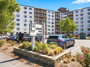 151 Coolidge Ave APT 413, Watertown, MA 02472