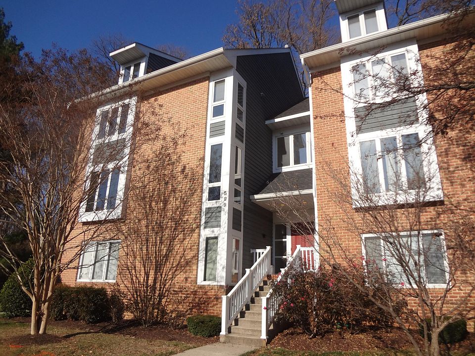 1st image of 599 Oakland Hills Dr APT 2A