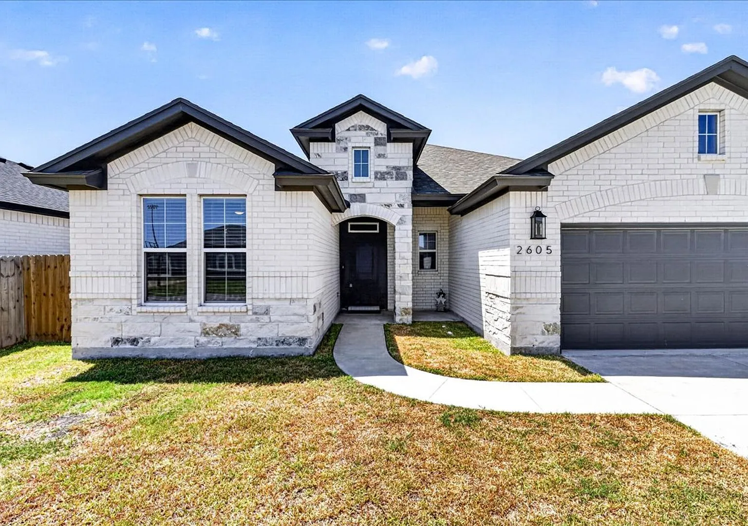 2605 Lannister Lane - 4/bedroom 3/bathroom - $2795/month — Photo 3