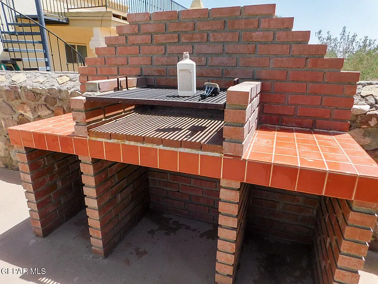 917 Tecate Pl — Photo 43