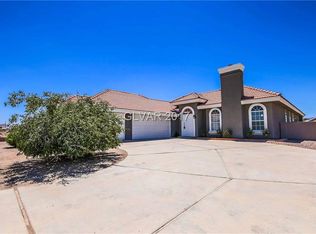 8245 Lindell Rd, Las Vegas, NV 89139