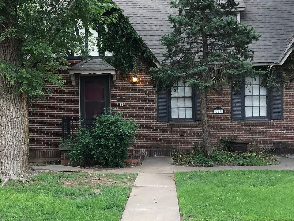1st image of 213 SW 18th Ave APT A