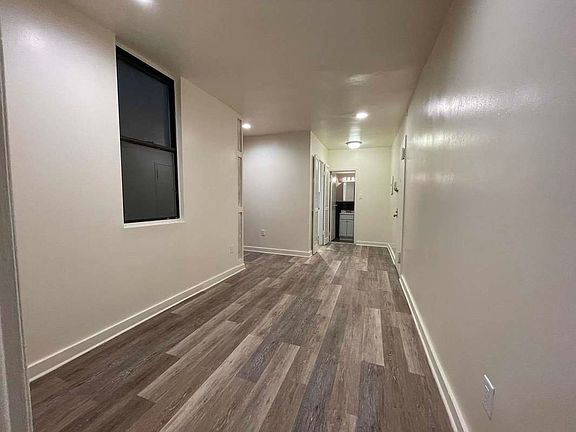 5th image of 100 W 83rd St #4FF