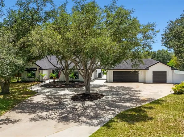 906 136th St E, Bradenton, FL 34212