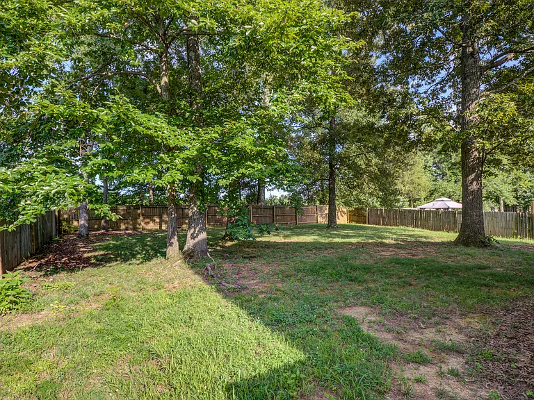 1371 Constitution Dr — Photo 50