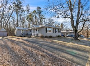 45 Gail St, Springfield, MA 01108