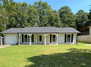 8292 Meridian Dr, Riverdale, GA 30274