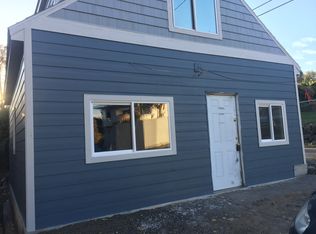 422 W 14th St, The Dalles, OR 97058