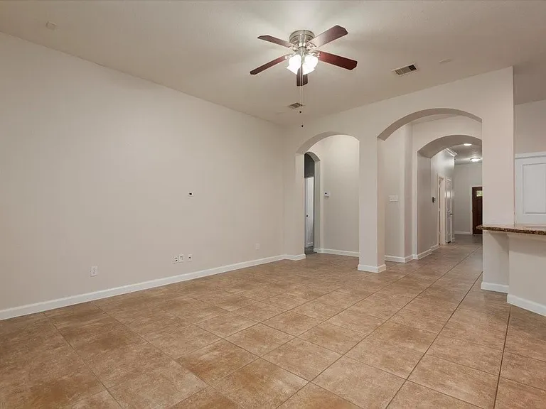 1906 Sonoma Breeze Dr — Photo 17