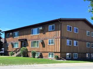 911 Western Rd APT 06, Wahpeton, ND 58075
