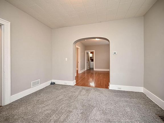 5th image of 618 Sioux STREET