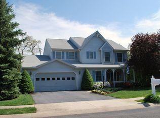 5 Windsor Way, Camp Hill, PA 17011