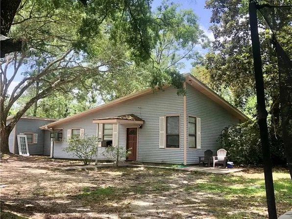 42230 Moss Haven Dr, Hammond, LA 70403