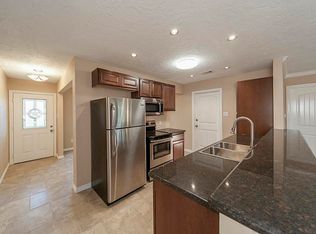 4816 E 32nd St, Dickinson, TX 77539
