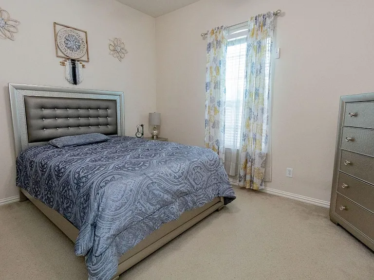 11956 Grandview Dr — Photo 25