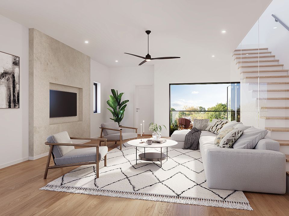 1st image of 210 W Columbus Dr #2