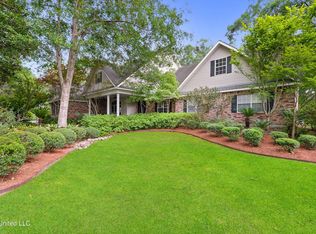 204 Gray Oak Dr, Picayune, MS 39466