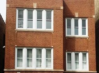 4904 W Hutchinson St APT 1, Chicago, IL 60641