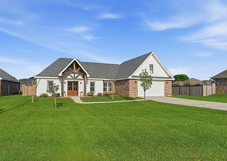 1st image of 40 Berwick Rd