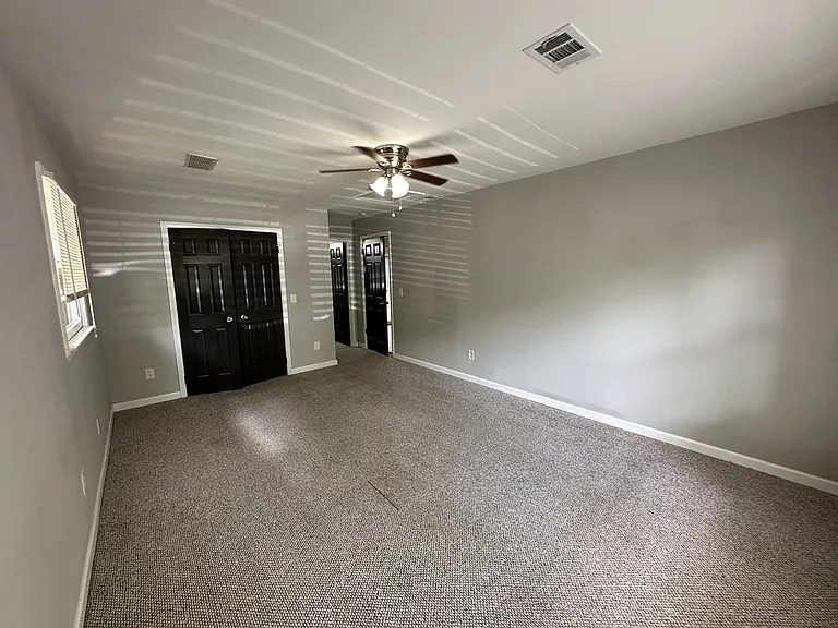 2929 Fantasy Ln — Photo 7