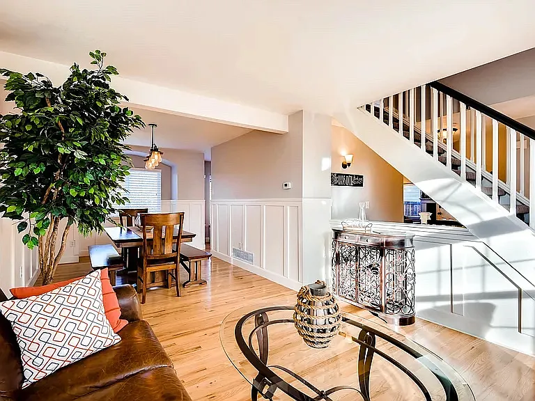 1315 Iris Cir — Photo 5