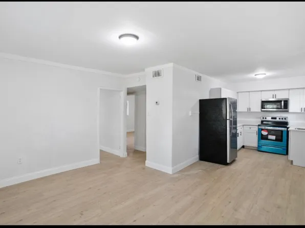 2608 E Cayuga St #1, Tampa, FL 33610