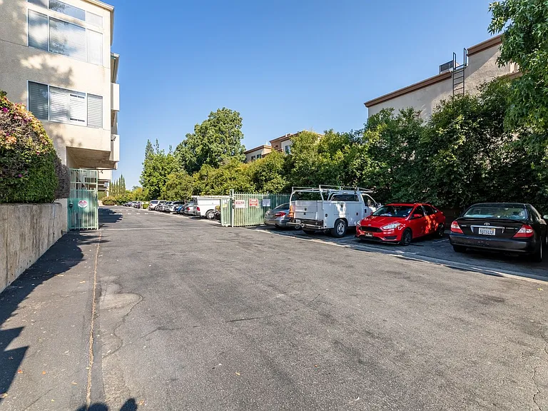 7800 Topanga Canyon Blvd #212 — Photo 34