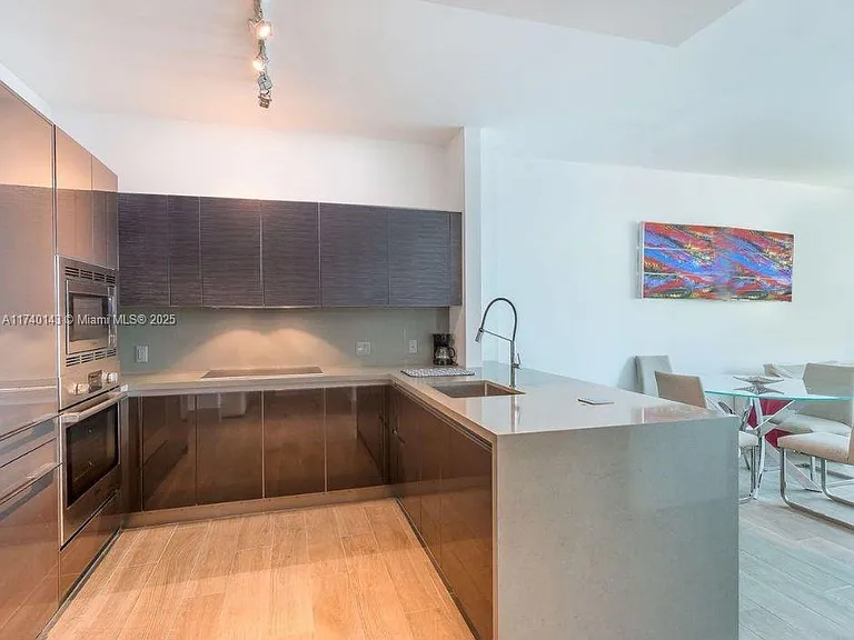 1080 Brickell Ave #2007 — Photo 7
