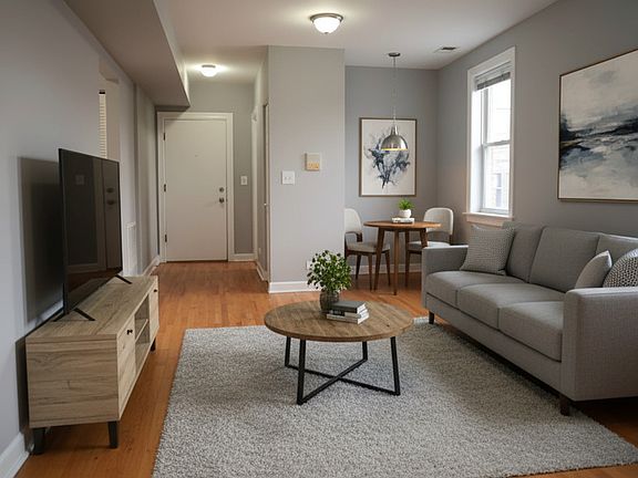 4th image of 3045 N Laramie Ave #2