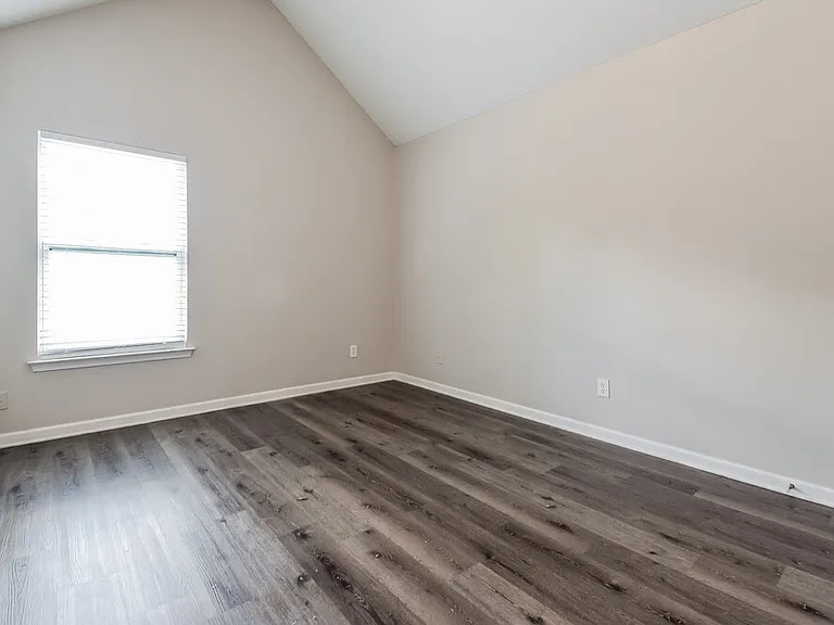 3038 Summer Breeze Dr — Photo 16