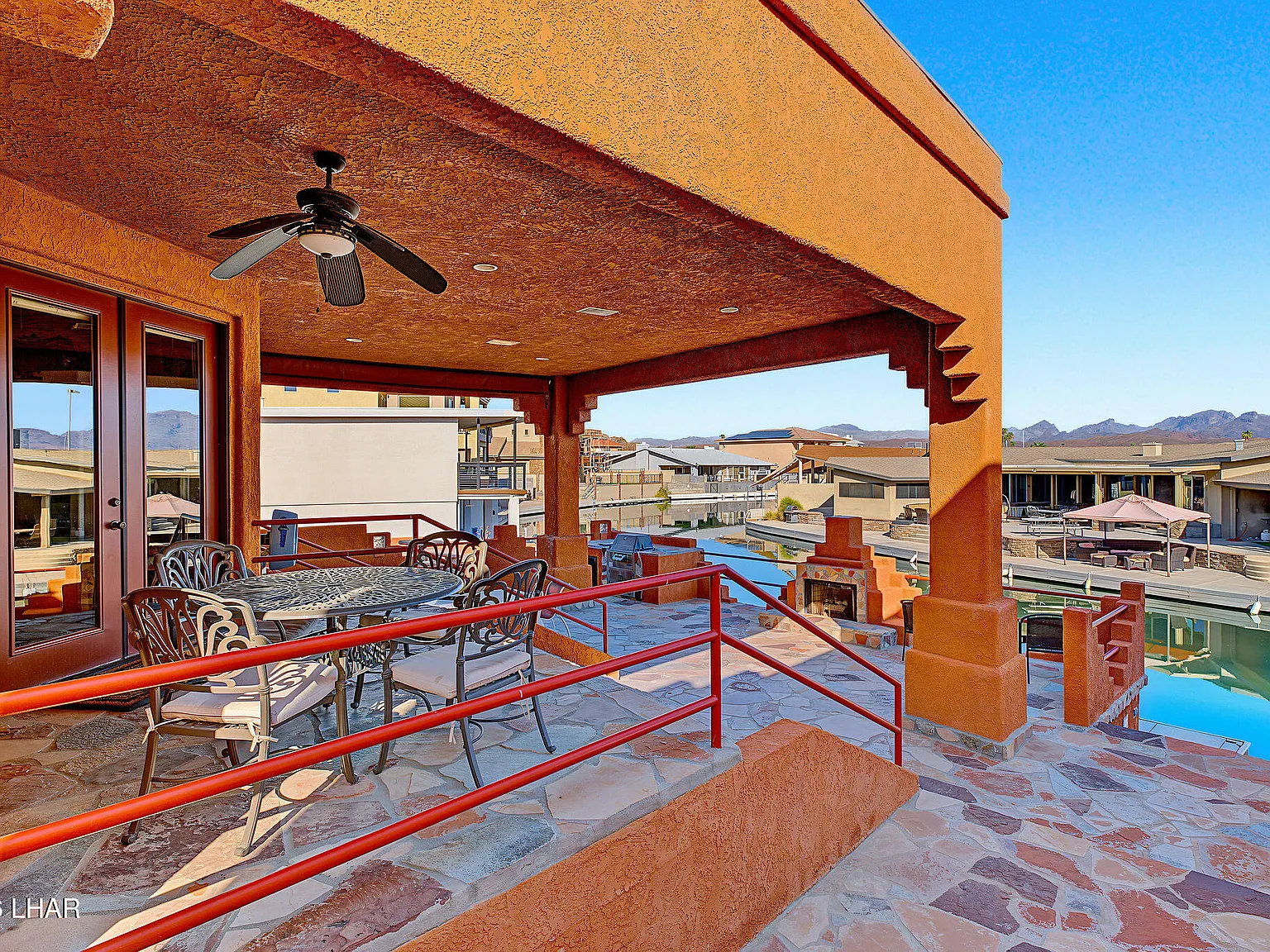 3 bed, 2.5 bath, 3267 sqft, $4,000 — Photo 3