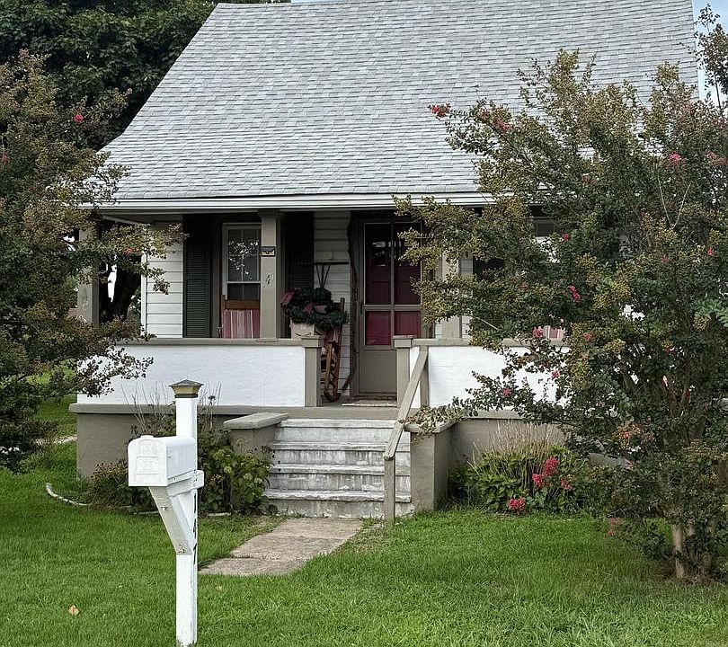 1st image of 147 Main St