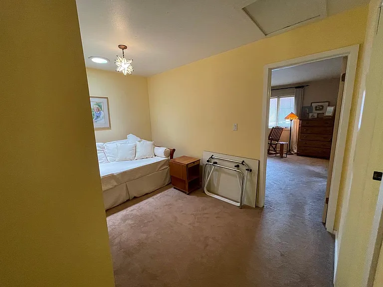 4906 Silver Spruce Ln — Photo 18