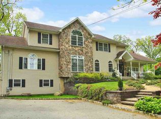 34 Wilson Ave, Wayne, NJ 07470