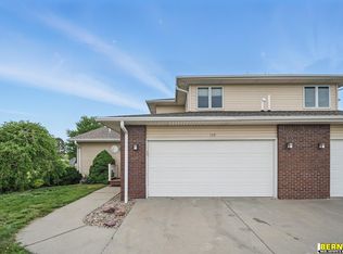 5665 I Rd, Nebraska City, NE 68410