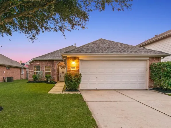 11911 Piney Bend Dr, Tomball, TX 77375