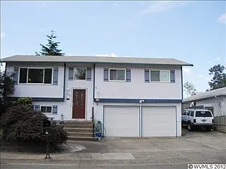 2529 23rd Ave SE photo 1