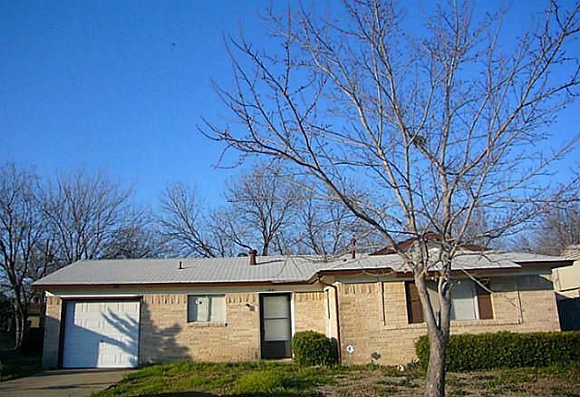 1st image of 1441 Francis Ln