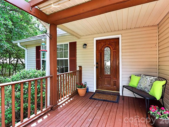4th image of 7912 Ritter Dr
