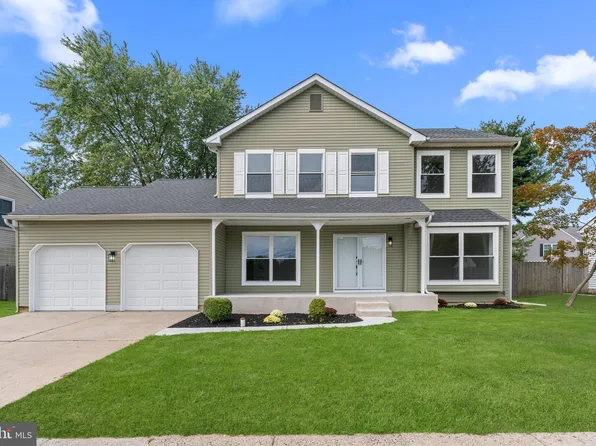 2308 Academy Dr, Bensalem, PA 19020