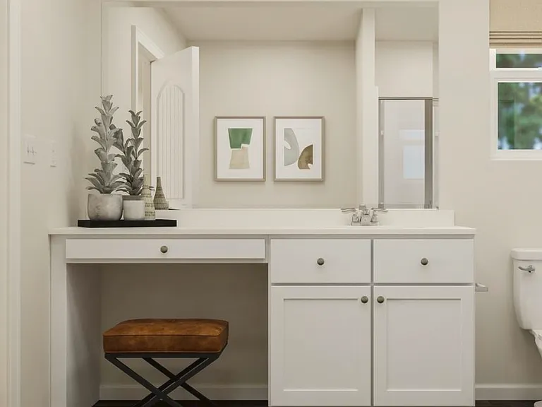 461 Turning Lake Dr — Photo 2