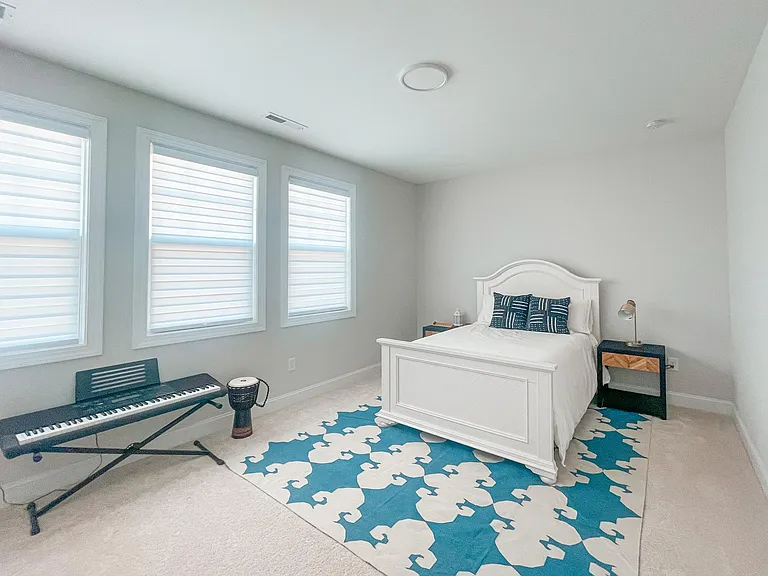 121 Sweet Briar Ln — Photo 11